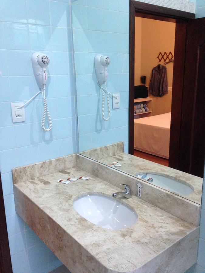 קסטרו Central Palace Hotel מראה חיצוני תמונה